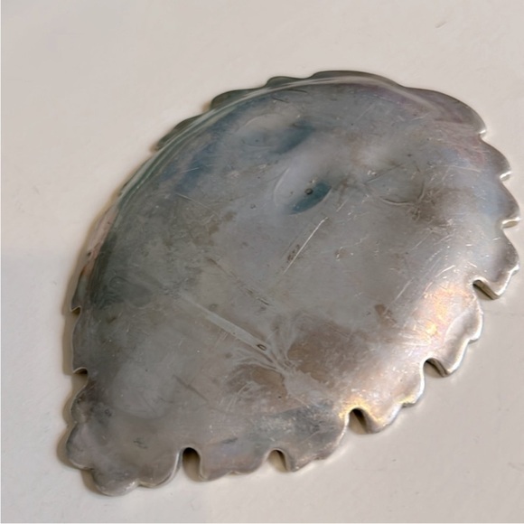 Titanium Leaf-Shaped Acorn Decorative Tray Antique Small Space Minimalist Decor - Picture 4 of 8